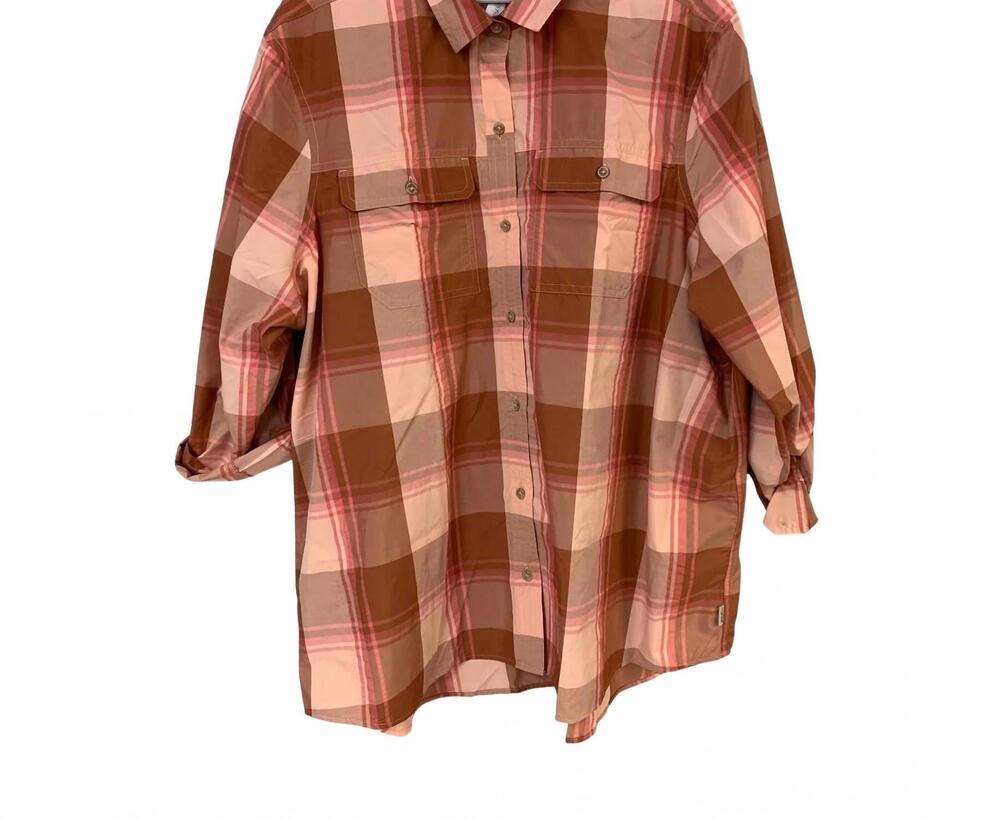 NEW EDDIE BAUER women's classic fit buttoned shirt - big and tall in pink plaid